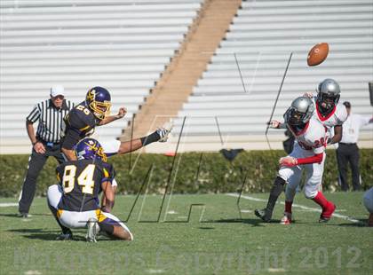 Thumbnail 2 in Butler vs. Jack Britt (NCHSAA 4AA Final) photogallery.