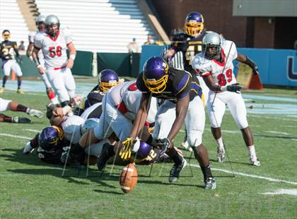 Thumbnail 3 in Butler vs. Jack Britt (NCHSAA 4AA Final) photogallery.