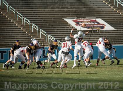 Thumbnail 2 in Butler vs. Jack Britt (NCHSAA 4AA Final) photogallery.