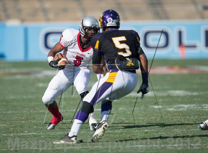 Thumbnail 1 in Butler vs. Jack Britt (NCHSAA 4AA Final) photogallery.