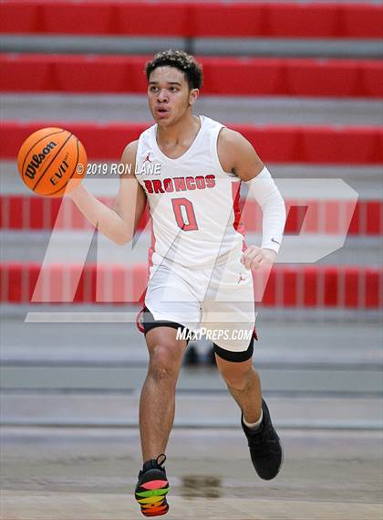 Thumbnail 2 in Mustang vs Carl Albert photogallery.