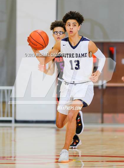 Thumbnail 2 in Notre Dame (SO) vs. St. Joseph Notre Dame (Torrey Pines Holiday Classic) photogallery.