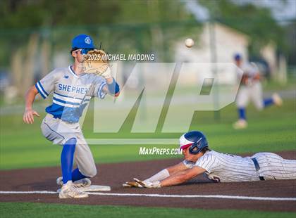 Thumbnail 2 in Shepherd @ Hardin-Jefferson photogallery.