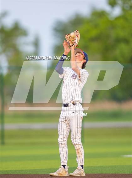 Thumbnail 3 in Shepherd @ Hardin-Jefferson photogallery.
