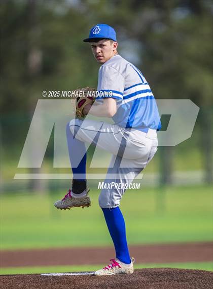 Thumbnail 1 in Shepherd @ Hardin-Jefferson photogallery.