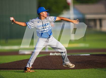 Thumbnail 2 in Shepherd @ Hardin-Jefferson photogallery.