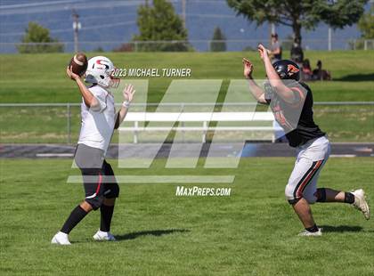 Thumbnail 3 in Sunnyside @ Post Falls photogallery.