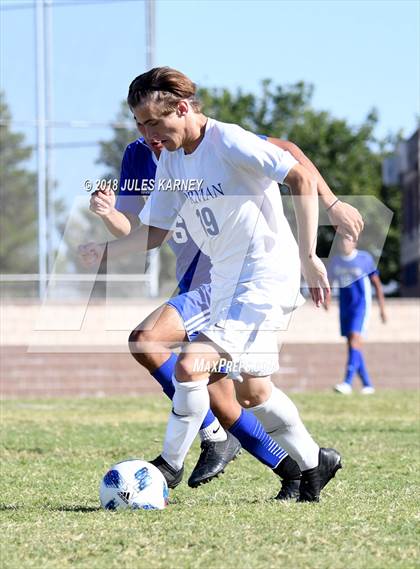 Thumbnail 2 in Bishop Gorman vs Sierra Vista photogallery.