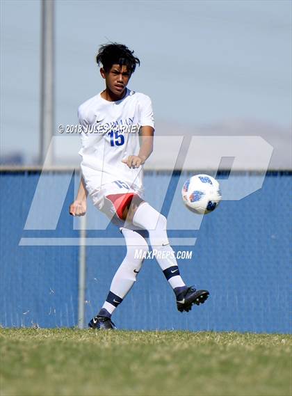 Thumbnail 3 in Bishop Gorman vs Sierra Vista photogallery.
