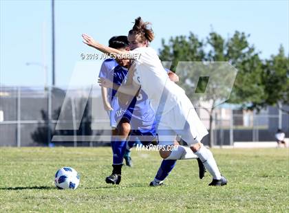 Thumbnail 1 in Bishop Gorman vs Sierra Vista photogallery.