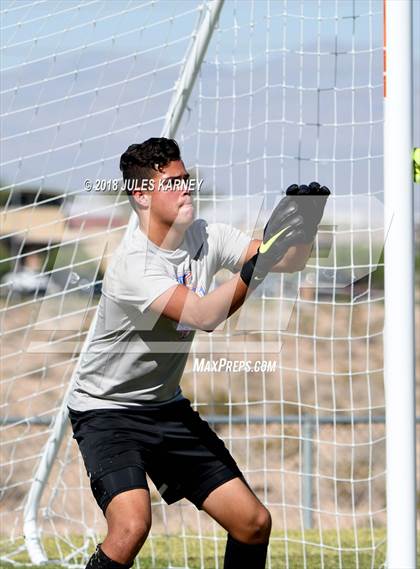 Thumbnail 3 in Bishop Gorman vs Sierra Vista photogallery.
