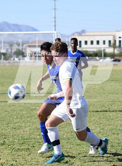 Thumbnail 3 in Bishop Gorman vs Sierra Vista photogallery.