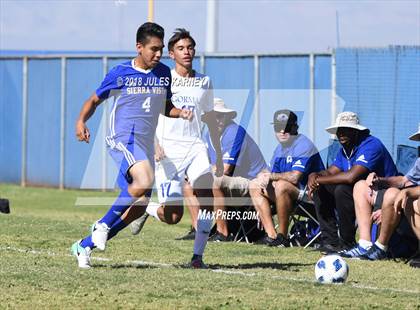 Thumbnail 2 in Bishop Gorman vs Sierra Vista photogallery.