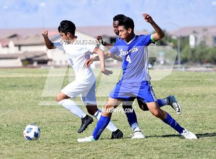 Thumbnail 2 in Bishop Gorman vs Sierra Vista photogallery.