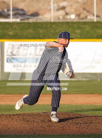 Thumbnail 1 in Logan @ Ridgeline photogallery.