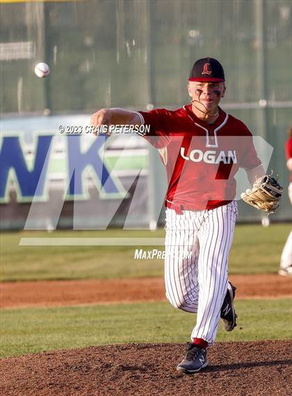 Thumbnail 1 in Logan @ Ridgeline photogallery.