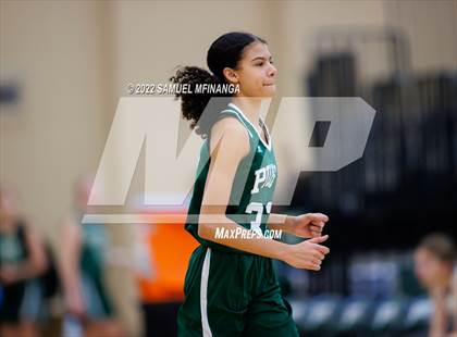 Thumbnail 1 in Lincoln Southeast vs Pius X photogallery.