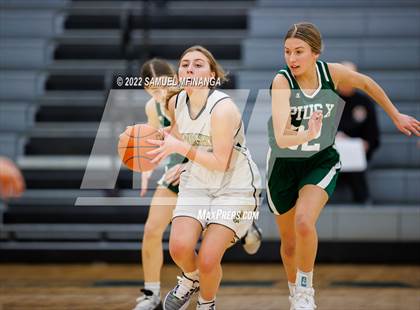 Thumbnail 1 in Lincoln Southeast vs Pius X photogallery.