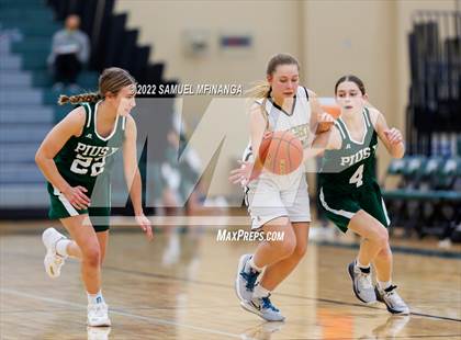 Thumbnail 1 in Lincoln Southeast vs Pius X photogallery.