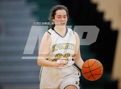 Thumbnail 1 in Lincoln Southeast vs Pius X photogallery.