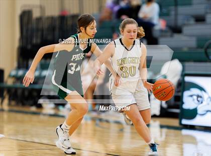 Thumbnail 3 in Lincoln Southeast vs Pius X photogallery.