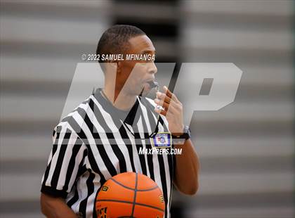 Thumbnail 1 in Lincoln Southeast vs Pius X photogallery.