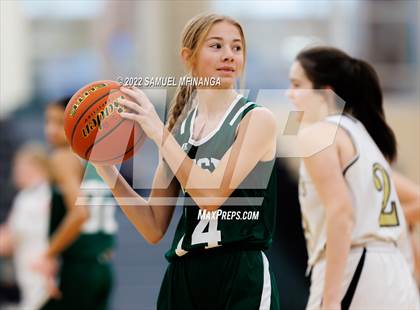 Thumbnail 3 in Lincoln Southeast vs Pius X photogallery.