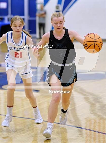 Thumbnail 3 in Los Alamitos vs Aliso Niguel (El Toro Thanksgiving Classic) photogallery.