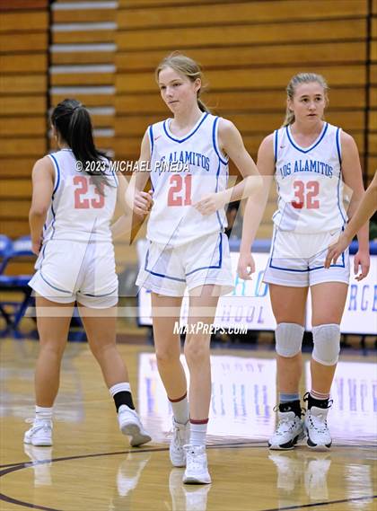 Thumbnail 2 in Los Alamitos vs Aliso Niguel (El Toro Thanksgiving Classic) photogallery.