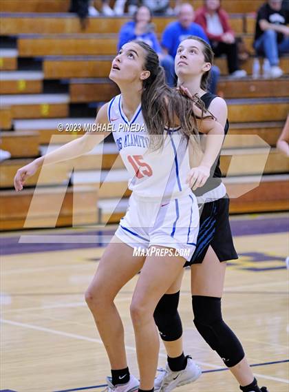 Thumbnail 2 in Los Alamitos vs Aliso Niguel (El Toro Thanksgiving Classic) photogallery.