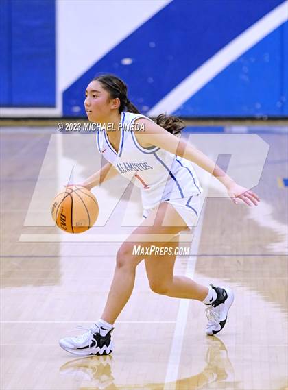 Thumbnail 3 in Los Alamitos vs Aliso Niguel (El Toro Thanksgiving Classic) photogallery.