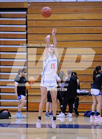 Thumbnail 3 in Los Alamitos vs Aliso Niguel (El Toro Thanksgiving Classic) photogallery.