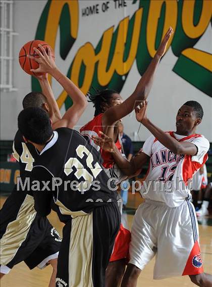 Thumbnail 3 in Panorama vs Lancaster (Canyon Classic) photogallery.