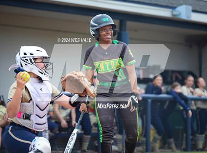 Thumbnail 2 in Memphis Central @ Arlington (4A Regional Semifinal) photogallery.