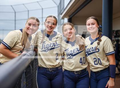 Thumbnail 1 in Memphis Central @ Arlington (4A Regional Semifinal) photogallery.