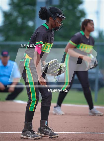 Thumbnail 1 in Memphis Central @ Arlington (4A Regional Semifinal) photogallery.