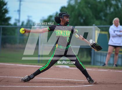 Thumbnail 3 in Memphis Central @ Arlington (4A Regional Semifinal) photogallery.