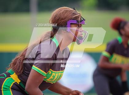Thumbnail 1 in Memphis Central @ Arlington (4A Regional Semifinal) photogallery.