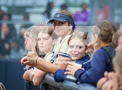 Thumbnail 2 in Memphis Central @ Arlington (4A Regional Semifinal) photogallery.