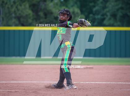 Thumbnail 1 in Memphis Central @ Arlington (4A Regional Semifinal) photogallery.