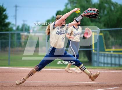 Thumbnail 2 in Memphis Central @ Arlington (4A Regional Semifinal) photogallery.