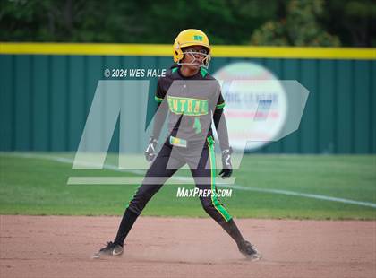 Thumbnail 2 in Memphis Central @ Arlington (4A Regional Semifinal) photogallery.