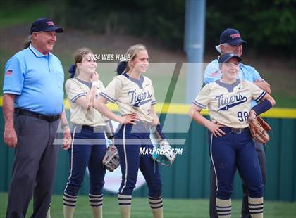 Thumbnail 1 in Memphis Central @ Arlington (4A Regional Semifinal) photogallery.