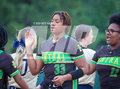 Thumbnail 3 in Memphis Central @ Arlington (4A Regional Semifinal) photogallery.