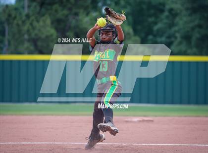 Thumbnail 1 in Memphis Central @ Arlington (4A Regional Semifinal) photogallery.