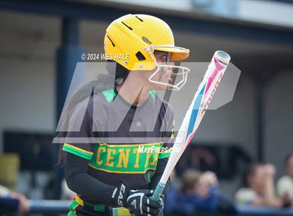 Thumbnail 1 in Memphis Central @ Arlington (4A Regional Semifinal) photogallery.