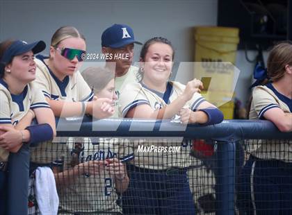 Thumbnail 2 in Memphis Central @ Arlington (4A Regional Semifinal) photogallery.
