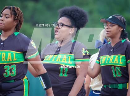 Thumbnail 1 in Memphis Central @ Arlington (4A Regional Semifinal) photogallery.