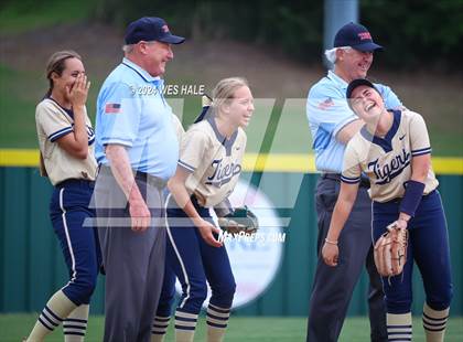 Thumbnail 3 in Memphis Central @ Arlington (4A Regional Semifinal) photogallery.