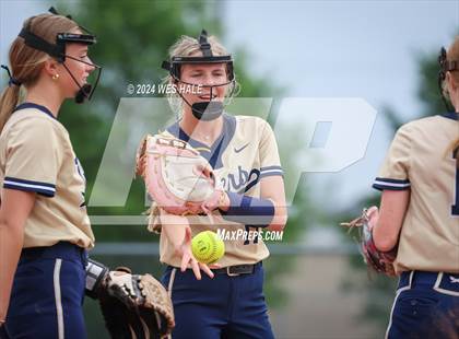 Thumbnail 3 in Memphis Central @ Arlington (4A Regional Semifinal) photogallery.